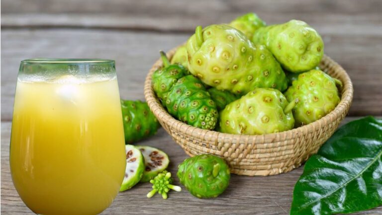 Beneficios de combinar el noni con piña